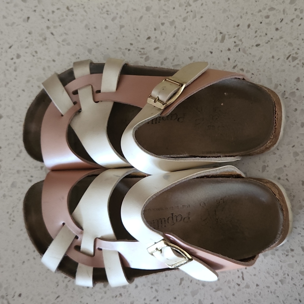 Birkinstocks burnt pink/Tan sandals. 35 or 4.5